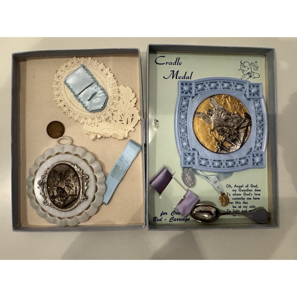 Vintage Catholic Cradle Medal‎ Guardian Angel Baby Crib Set w/ Box